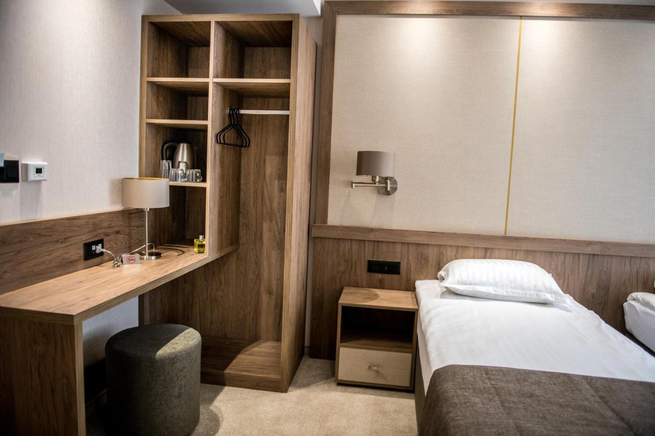 Arletti Hotel Русе Экстерьер фото