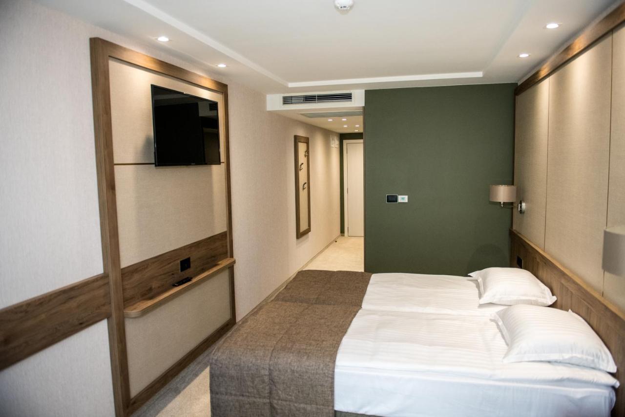 Arletti Hotel Русе Экстерьер фото