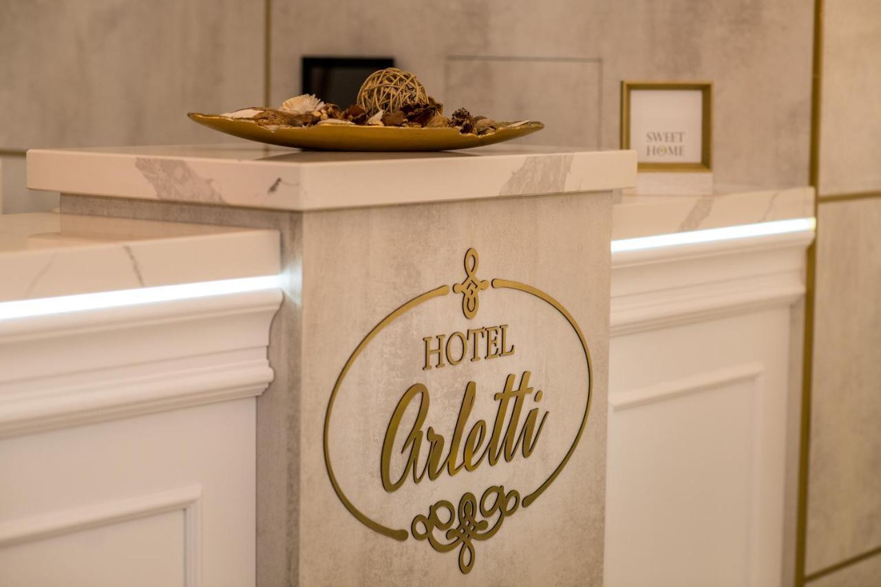 Arletti Hotel Русе Экстерьер фото